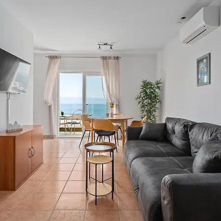 New Mar 44 - Znjan, Apartament