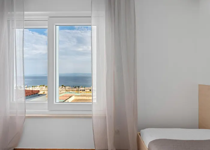 New Mar 44 - Znjan, *