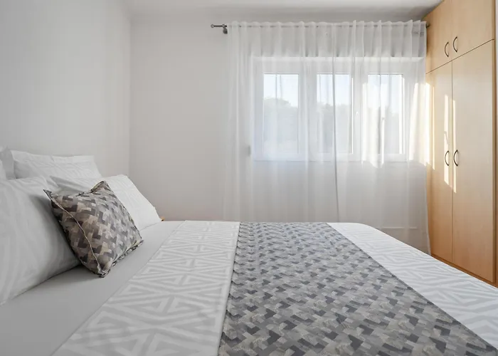 New Mar 44 - Znjan, *