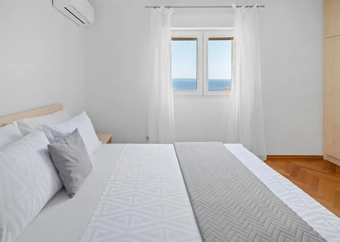 New Mar 44 - Znjan, Apartamento Split