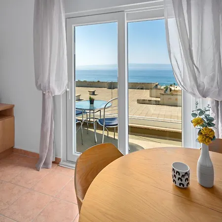 New Mar 44 - Znjan, Apartamento
