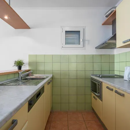 New Mar 44 - Znjan, דירה ספליט