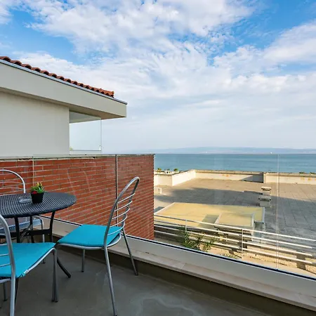 New Mar 44 - Znjan, *