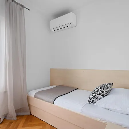 New Mar 44 - Znjan, Διαμέρισμα