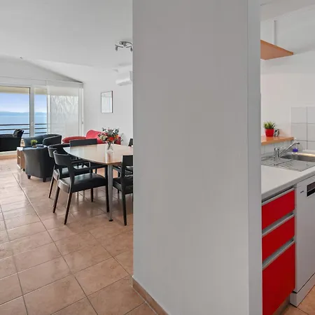 New Mar 44 - Znjan, Apartamento