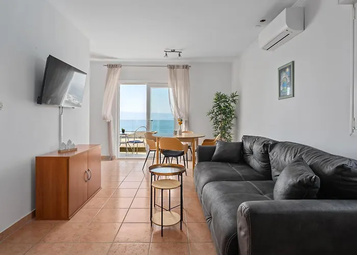 New Mar 44 - Znjan, Apartament