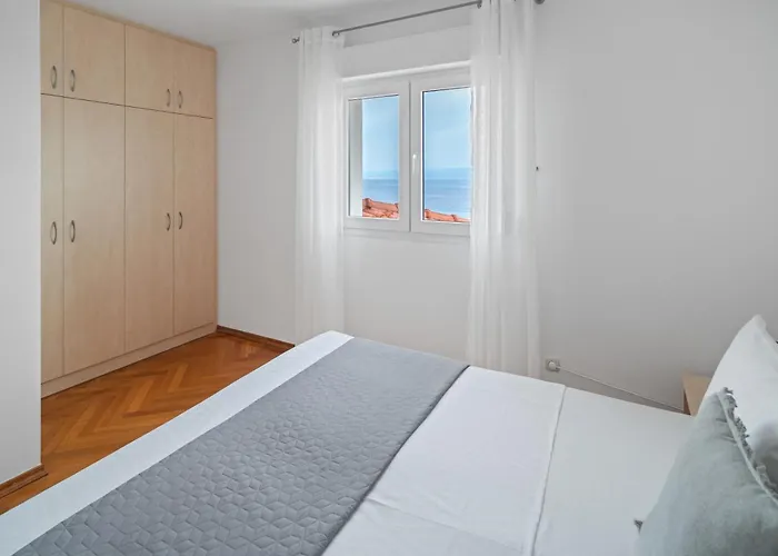 New Mar 44 - Znjan, * 스플리트