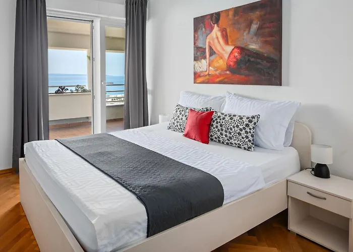 New Mar 44 - Znjan, Apartament
