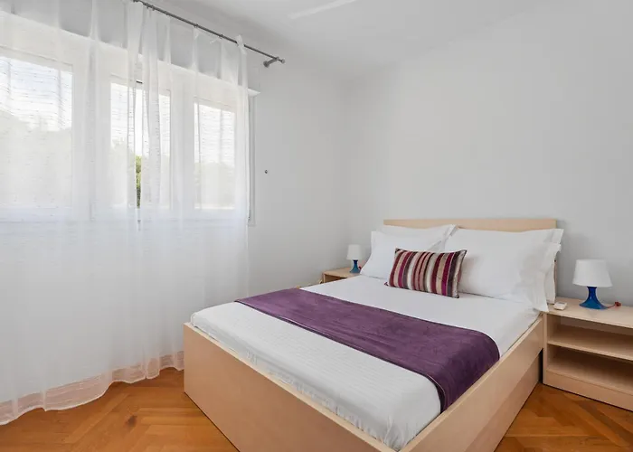 Apartament New Mar 44 - Znjan, Split