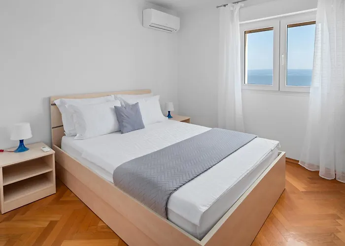 New Mar 44 - Znjan, 스플리트