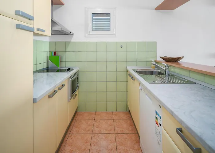 New Mar 44 - Znjan, 스플리트